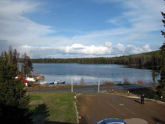 Logan Lake Lac Le Jeune Nature Resort מראה חיצוני תמונה
