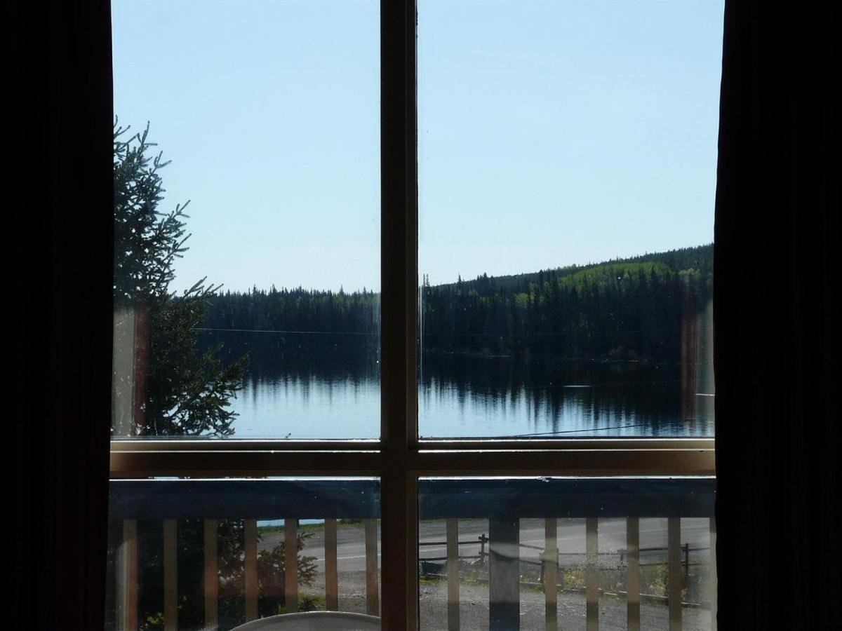 Logan Lake Lac Le Jeune Nature Resort מראה חיצוני תמונה